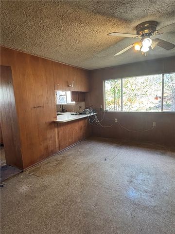 369 Edith Dr, Alice, TX 78332