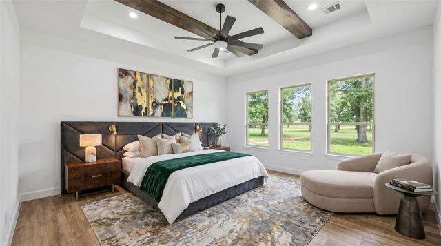 210 Birdie Dr, Hempstead, TX 77445