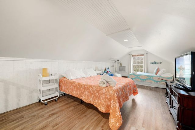 916 11th Street, Galveston, TX 77550