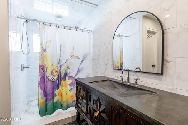 3752 E EMERALD Avenue, Mesa, AZ 85206