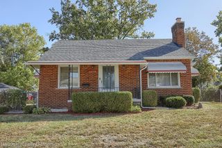 23776 Easterling Avenue, Hazel Park, MI 48030