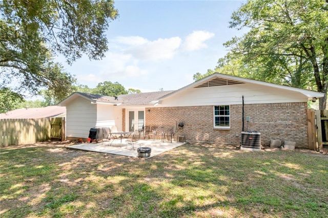 288 Mayflower Street, Mobile, AL 36609