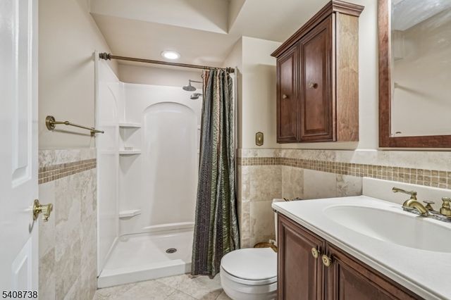 27 Espy Rd A7, Caldwell Boro Twp., NJ 07006