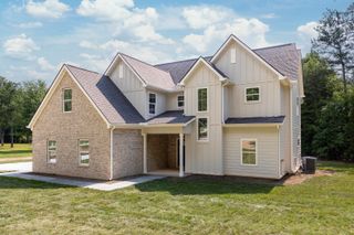 11 Dreamfield Drive, Soddy Daisy, TN 37379