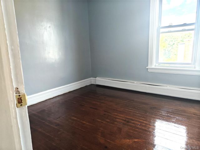 104 Winnikee Avenue 3, Poughkeepsie, NY 12601