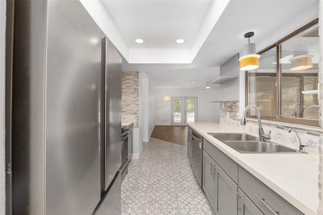 6242 NW 105TH AVENUE, Alachua, FL 32615