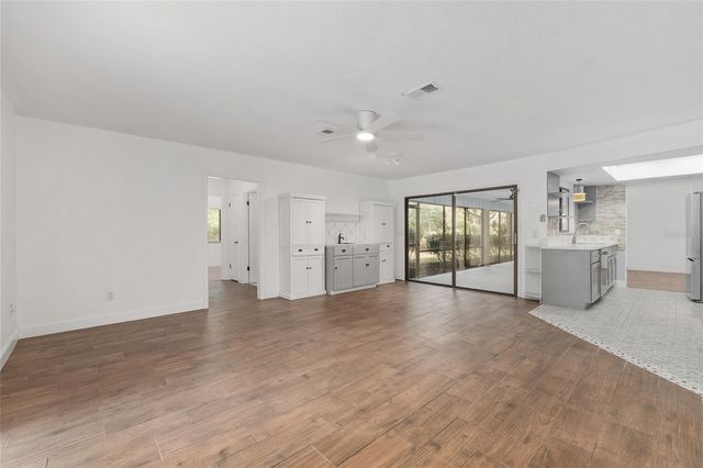 6242 NW 105TH AVENUE, Alachua, FL 32615