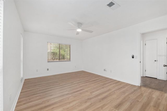 6242 NW 105TH AVENUE, Alachua, FL 32615