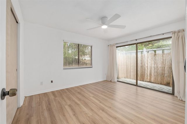 6242 NW 105TH AVENUE, Alachua, FL 32615