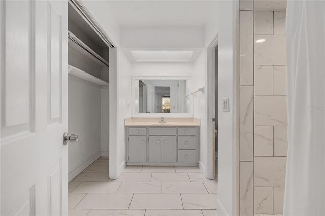 6242 NW 105TH AVENUE, Alachua, FL 32615