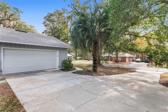 6242 NW 105TH AVENUE, Alachua, FL 32615