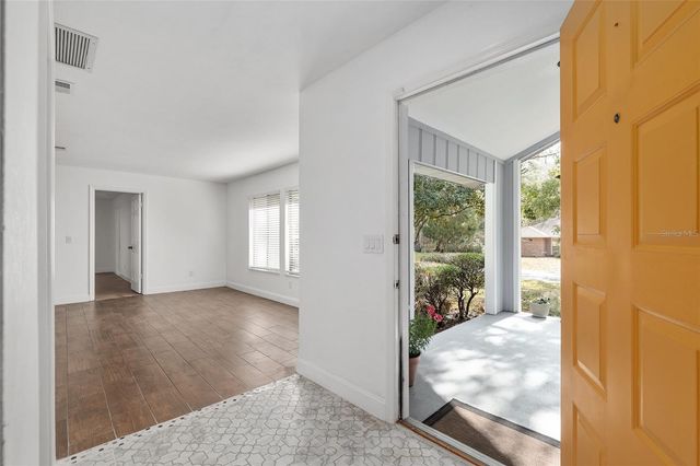 6242 NW 105TH AVENUE, Alachua, FL 32615