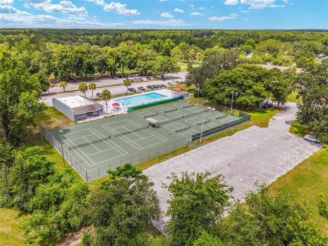 6242 NW 105TH AVENUE, Alachua, FL 32615