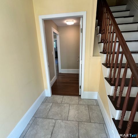 36 Pleasant Street 1st FL, Groton, CT 06340