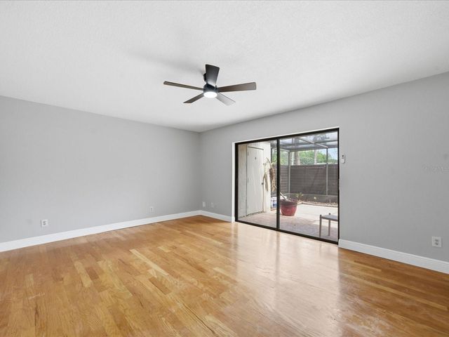 15338 E POND WOODS DRIVE 15338, Tampa, FL 33618