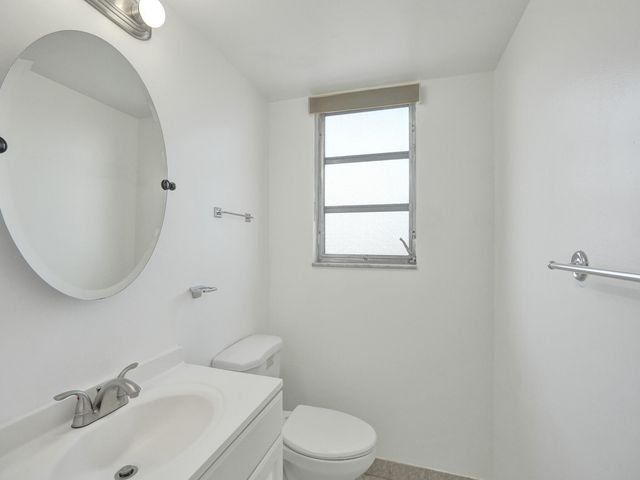 1811 Jefferson Street 404, Hollywood, FL 33020