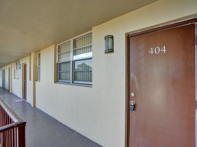 1811 Jefferson Street 404, Hollywood, FL 33020