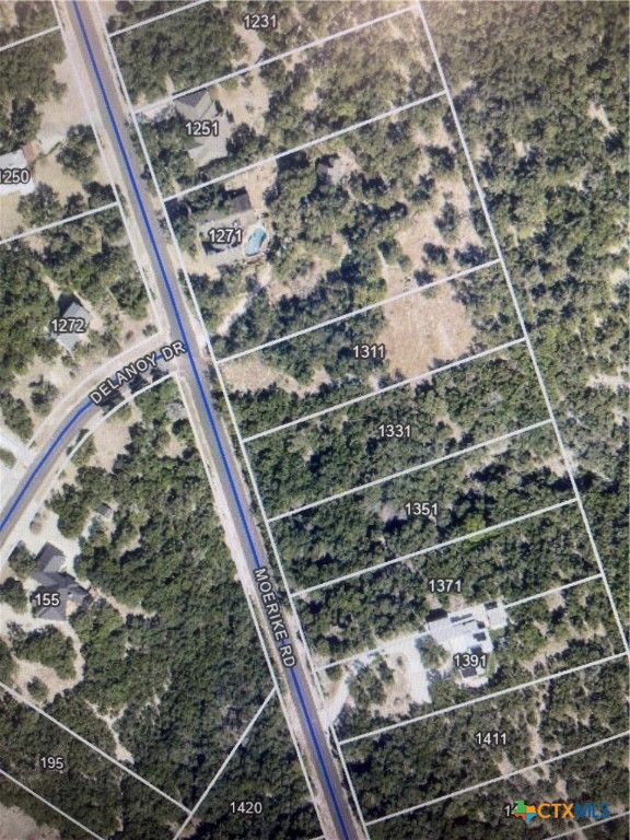 1351 Moerike Road, Canyon Lake, TX 78133