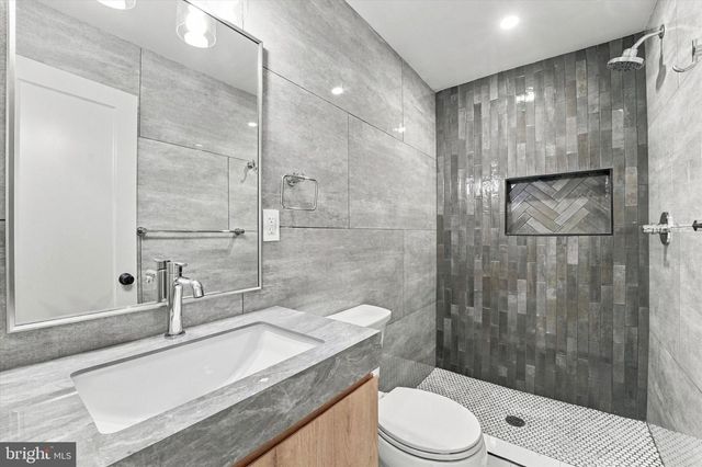 1133 E WILT ST, Philadelphia, PA 19125