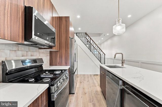 1133 E WILT ST, Philadelphia, PA 19125