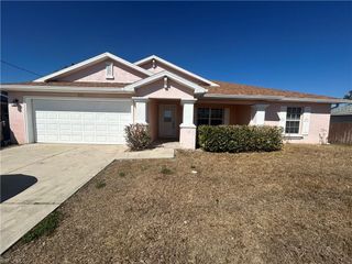 227 NW 3rd TER, Cape Coral, FL 33993