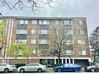 7120 N Sheridan Road 408, Chicago, IL 60626