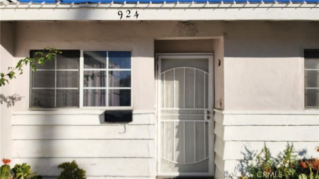 924 N Orange Avenue, Ontario, CA 91764