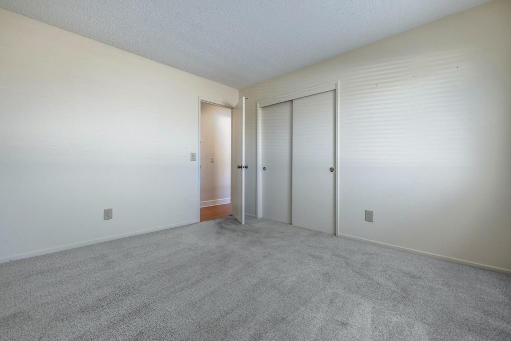 Image 23 of property listing at 12804 E Alamos Avenue, Sanger, CA 93657