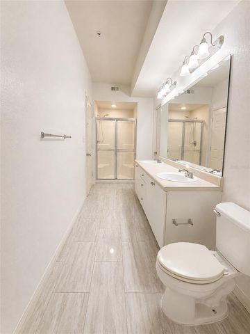 911 N ORANGE AVENUE 252, Orlando, FL 32801