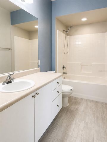 911 N ORANGE AVENUE 252, Orlando, FL 32801