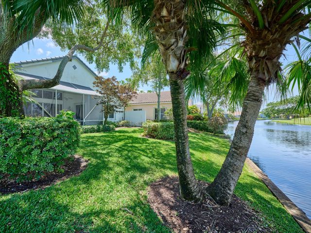 5455 S Fountains Dr Drive S, Lake Worth, FL 33467