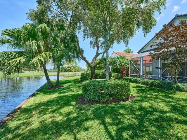 5455 S Fountains Dr Drive S, Lake Worth, FL 33467