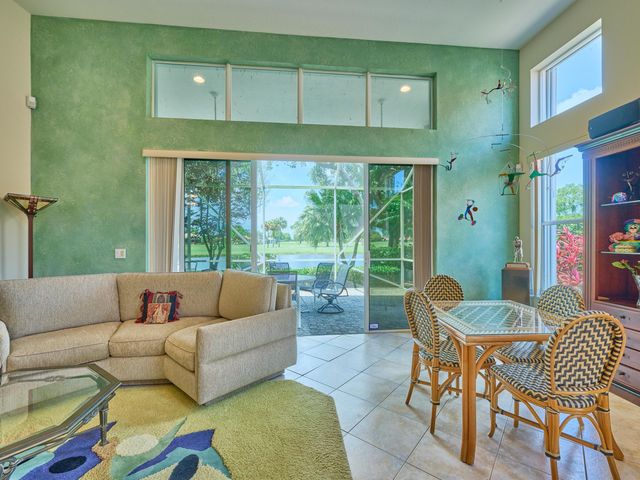 5455 S Fountains Dr Drive S, Lake Worth, FL 33467