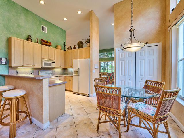 5455 S Fountains Dr Drive S, Lake Worth, FL 33467