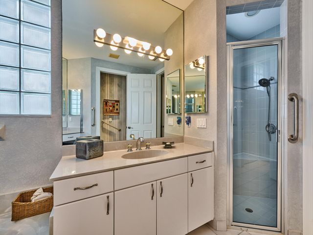 5455 S Fountains Dr Drive S, Lake Worth, FL 33467