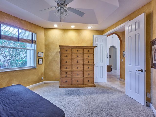 5455 S Fountains Dr Drive S, Lake Worth, FL 33467