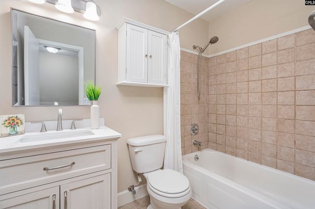 301 Harbor Heights Drive, Lexington, SC 29072