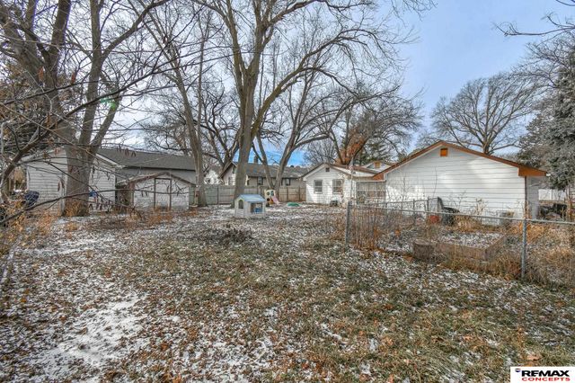 1916 N 32Nd Street, Lincoln, NE 68503