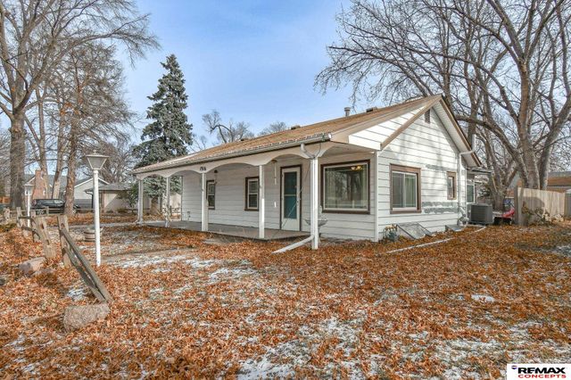 1916 N 32Nd Street, Lincoln, NE 68503