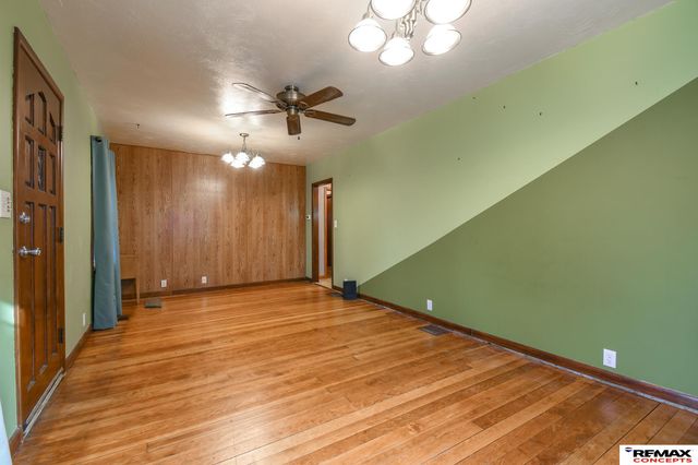 1916 N 32Nd Street, Lincoln, NE 68503