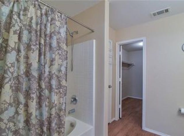 7405 Howling Coyote Lane, Fort Worth, TX 76131