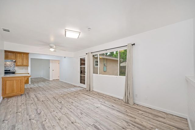 2920 Juniper Ave, Stockton, CA 95207