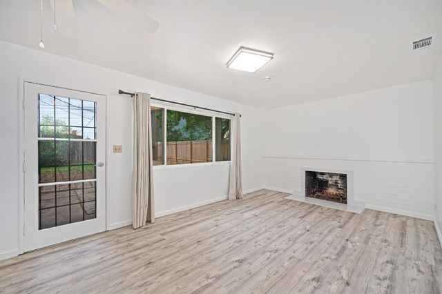 2920 Juniper Ave, Stockton, CA 95207