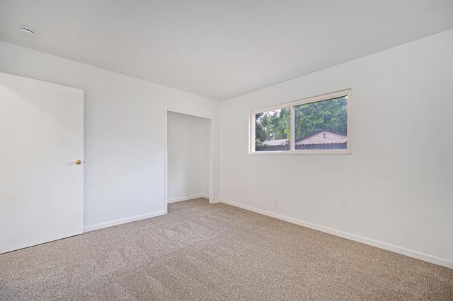 2920 Juniper Ave, Stockton, CA 95207