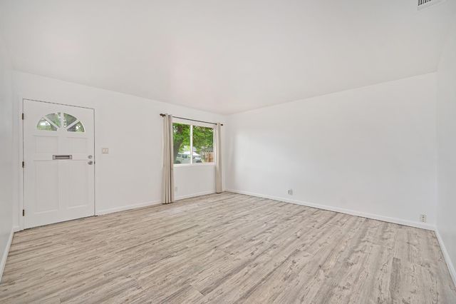 2920 Juniper Ave, Stockton, CA 95207