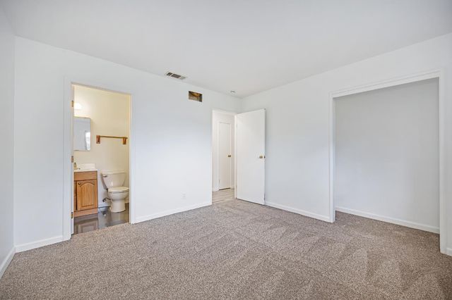 2920 Juniper Ave, Stockton, CA 95207