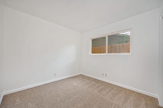 2920 Juniper Ave, Stockton, CA 95207