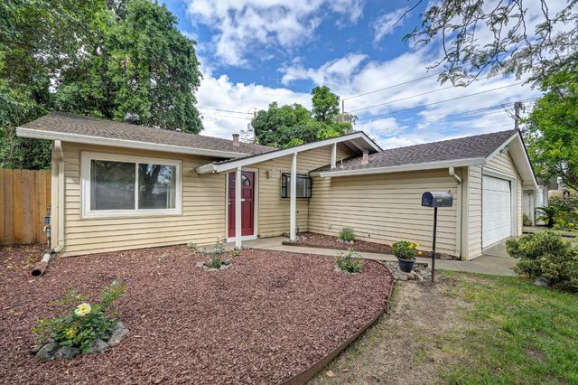 2920 Juniper Ave, Stockton, CA 95207