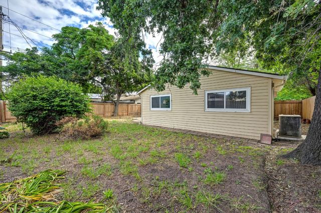 2920 Juniper Ave, Stockton, CA 95207