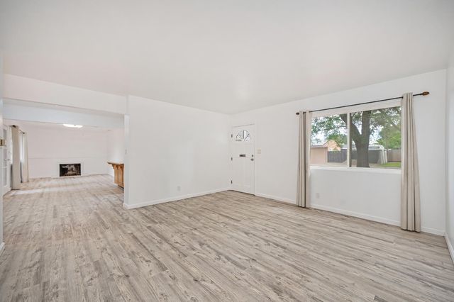 2920 Juniper Ave, Stockton, CA 95207
